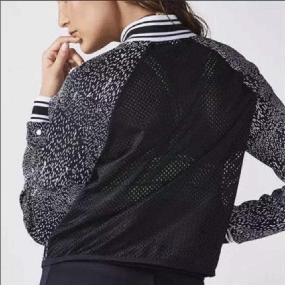 Fabletics Black & White Cropped Mesh Jacket. M